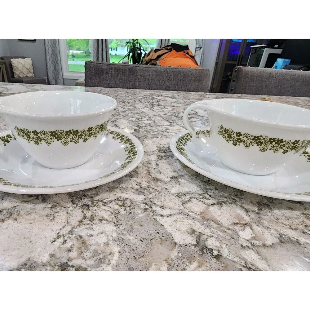 Vintage Corelle Crazy Daisy Spring Blossom Cups & Saucers Set of 4